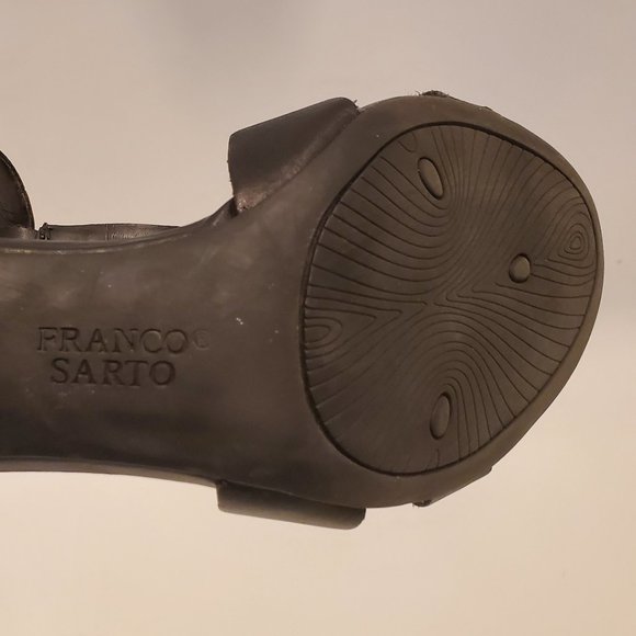 Franco Sarto Giada heeled T-strap sandals - Picture 7 of 9